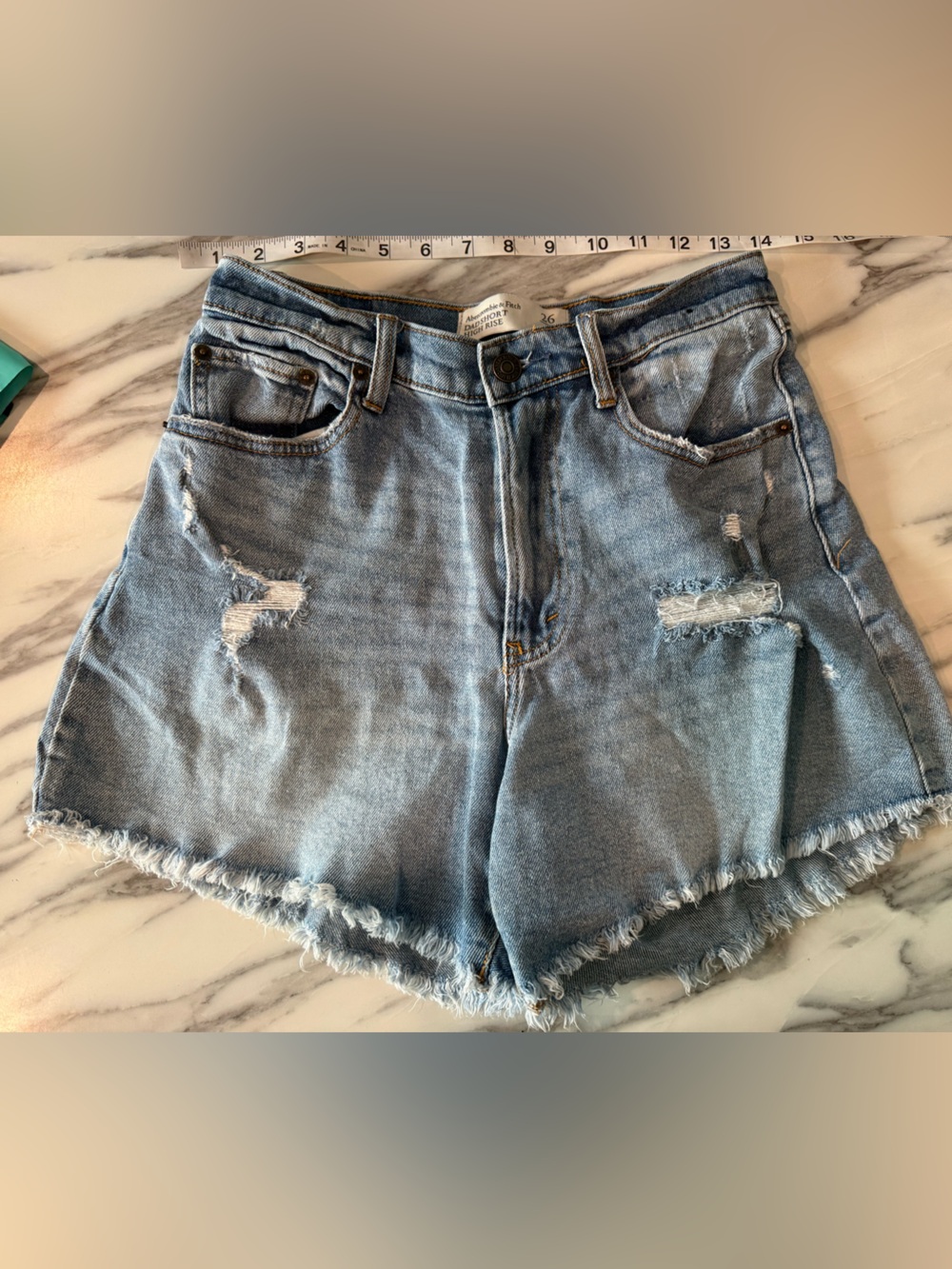 Abercrombie Dad Short High Rise Curve Love